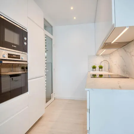 Sea Front Apartament Platja D'Aro Y Parking Апартаменты Платья-де-Аро